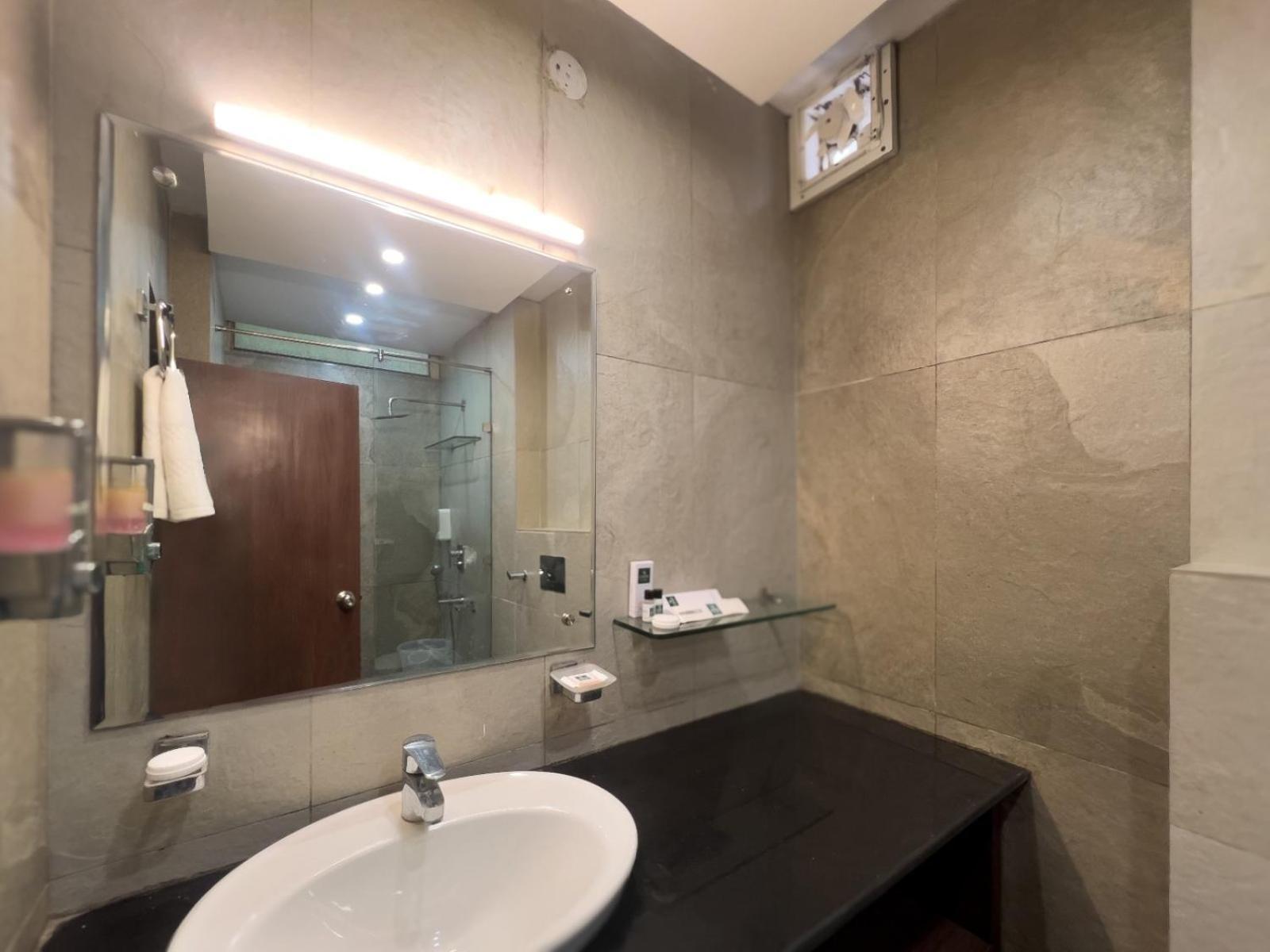 Hotel Park Royale Inn Mussoorie Szoba fotó